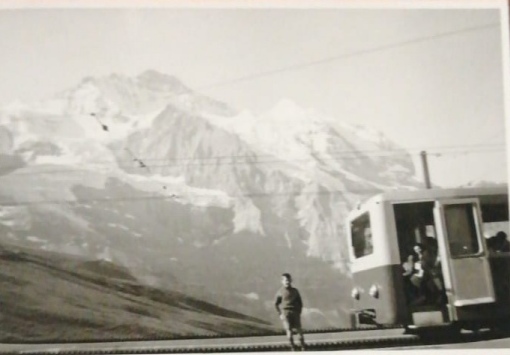 Queste foto risalgono a sessanta anni fa visita alla Jungfrau treno da Grindelwald